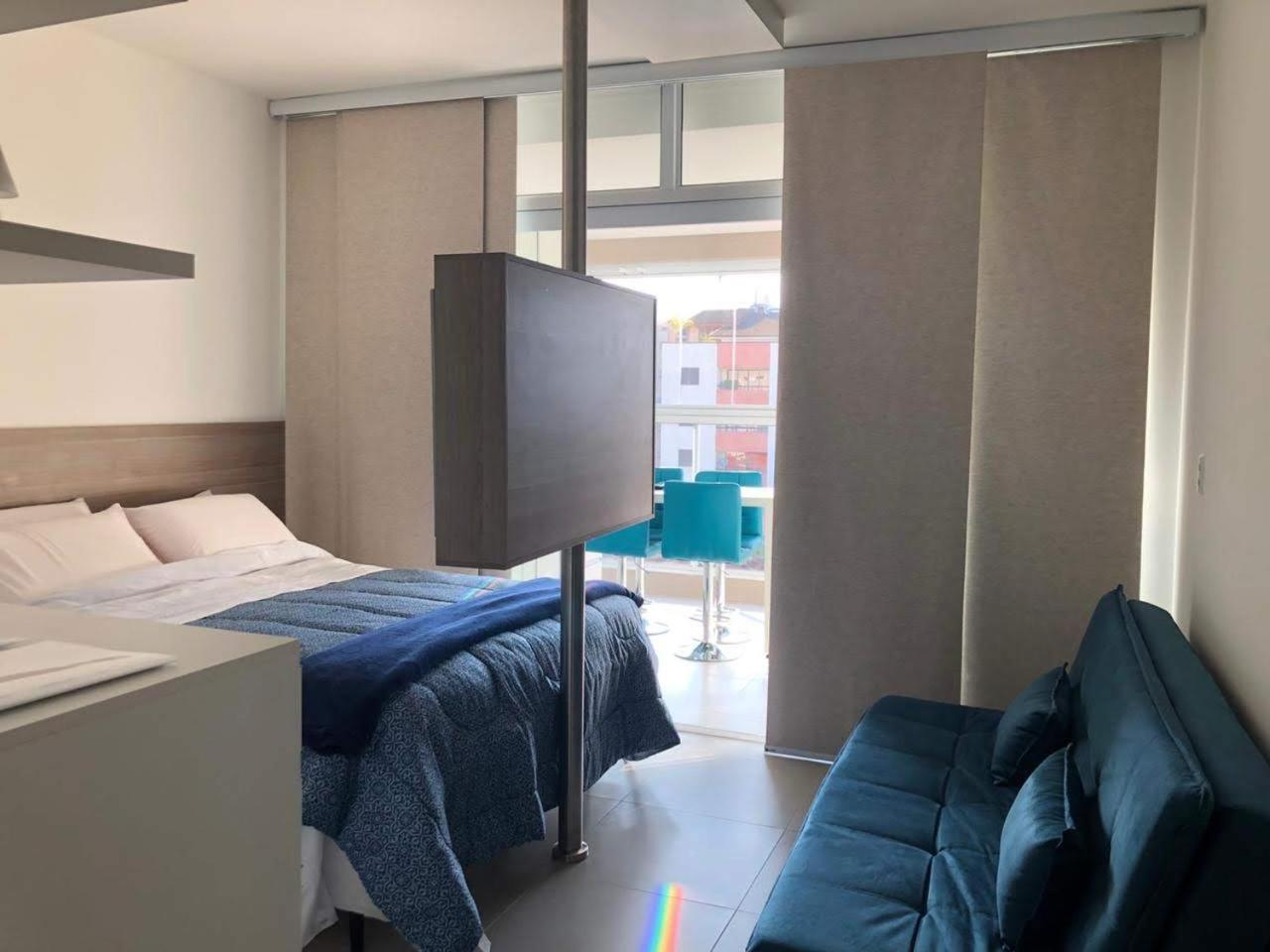 Lindo Estudio Em Itagua, Apartment